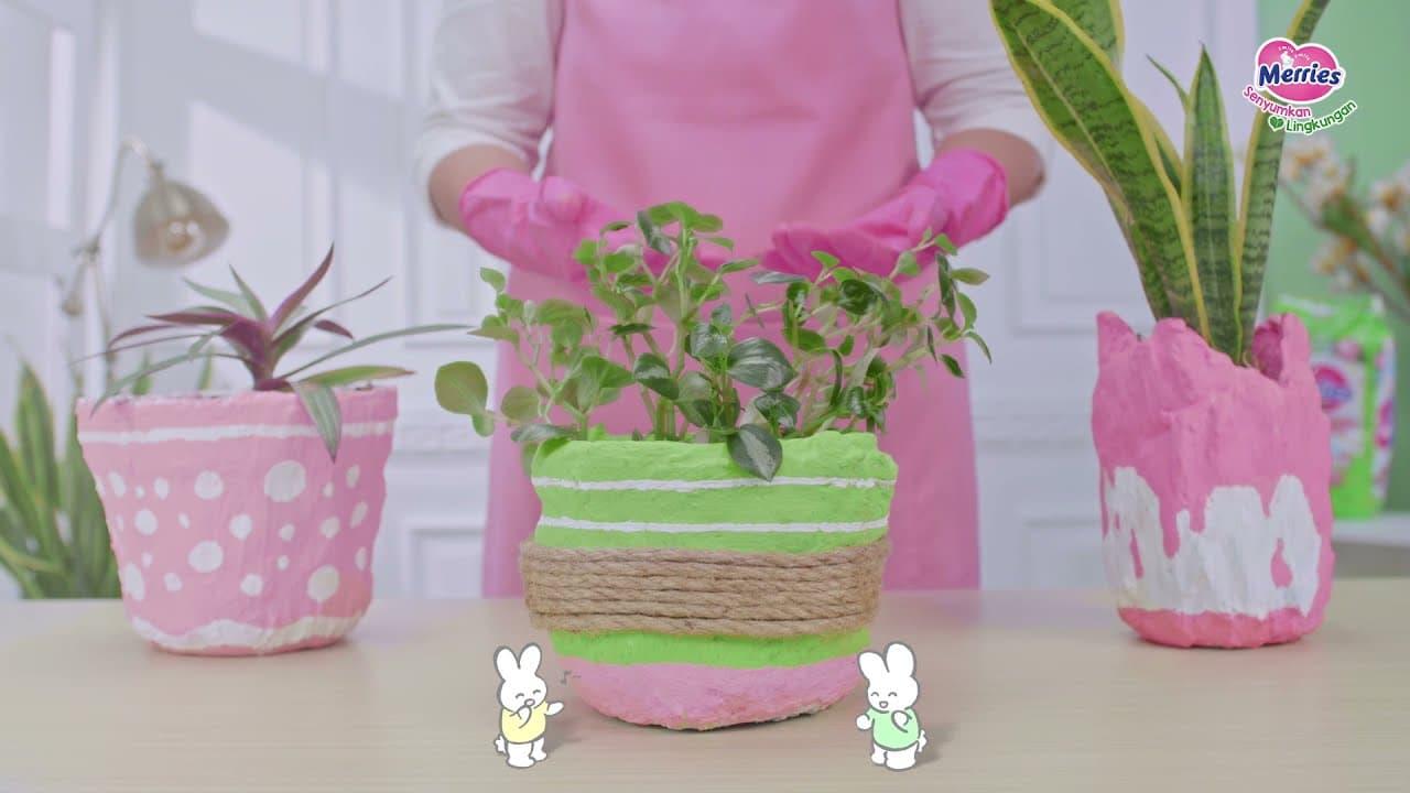 9 Langkah Mudah Menyulap Popok menjadi Pot Cantik